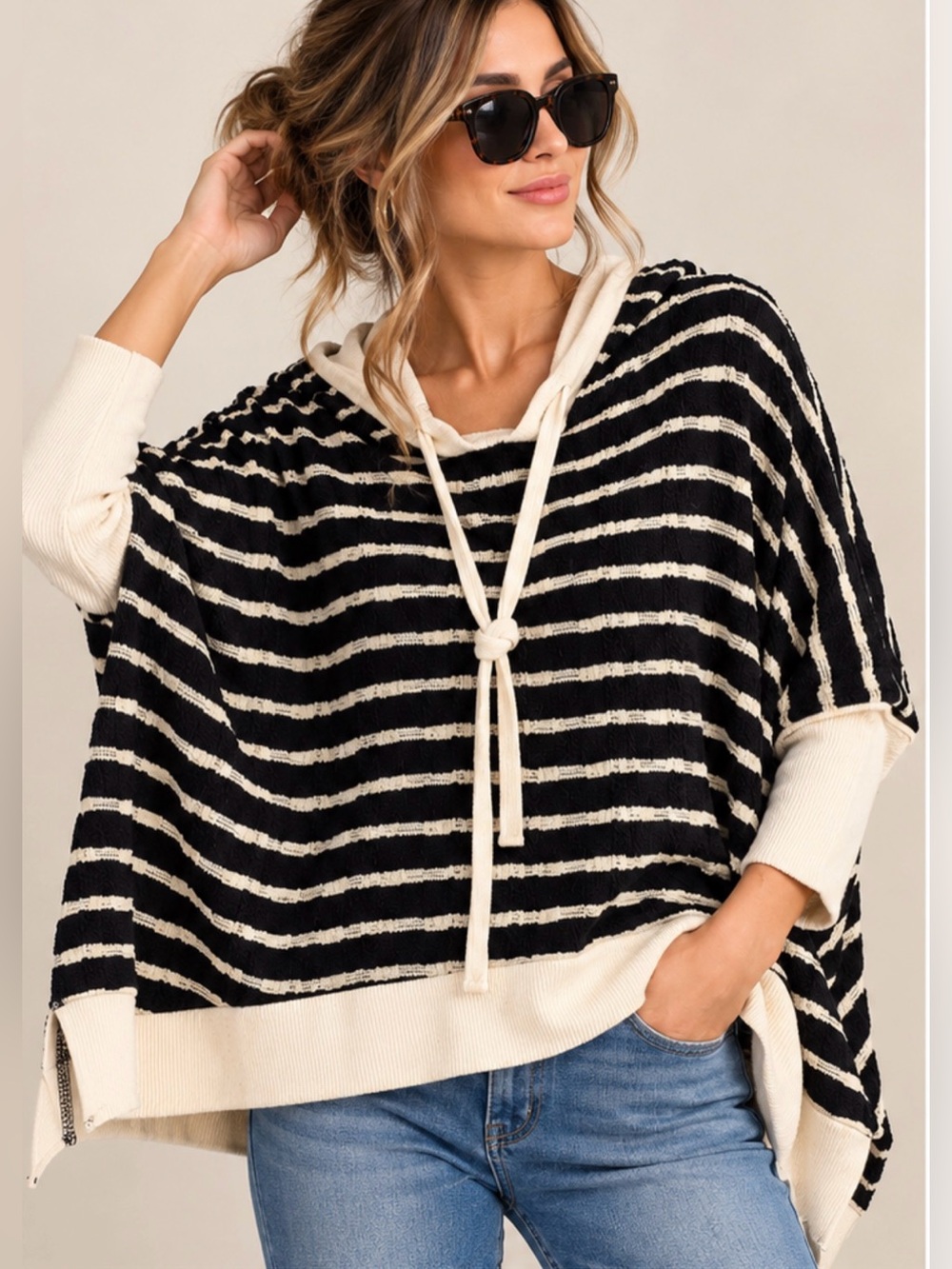 Easel Los Angeles Striped Hooded Poncho Top M Black Cream NWT